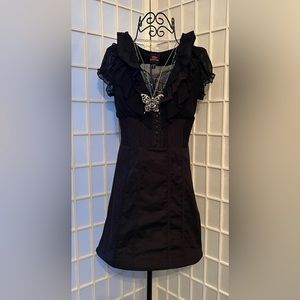 2B BEBE SS Pleated Waist Ruffle Poplin Dress Black NWT